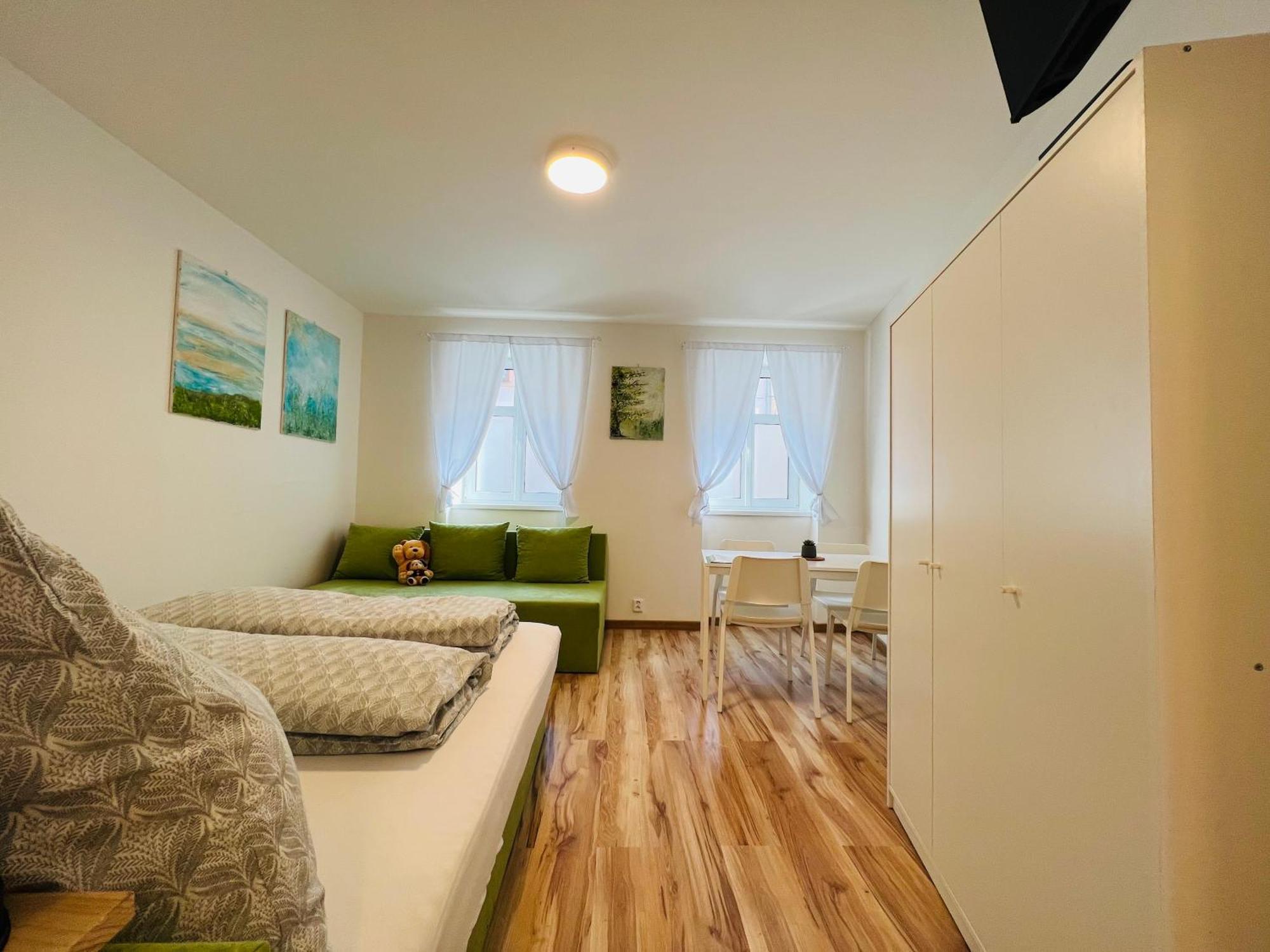 Bezbarierove Apartmany Se Zahradkou Chrastava Zewnętrze zdjęcie